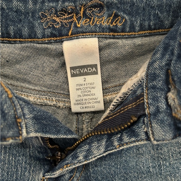 Nevada Mini Denim Shorts - Picture 3 of 4